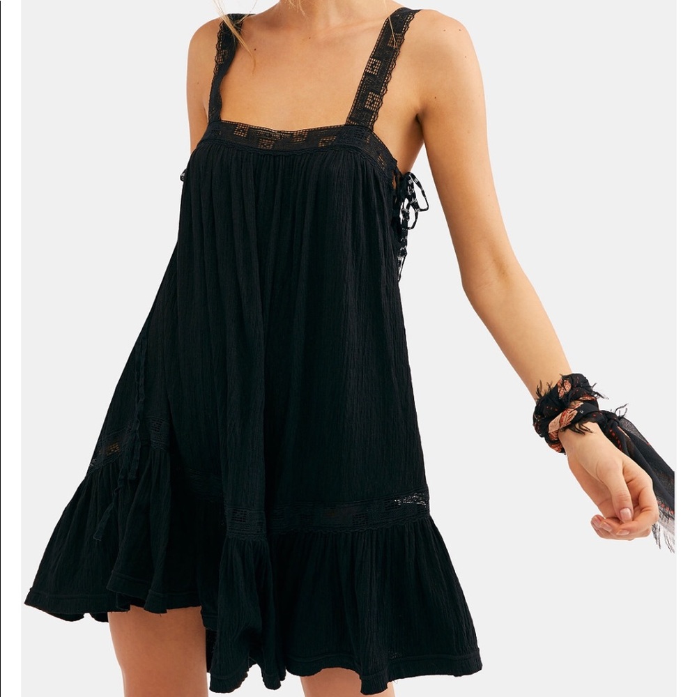 Free people sweet thing mini dress ⭐️